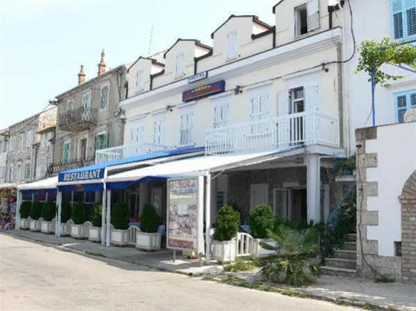Guesthouse Aurora Trpanj Exterior photo